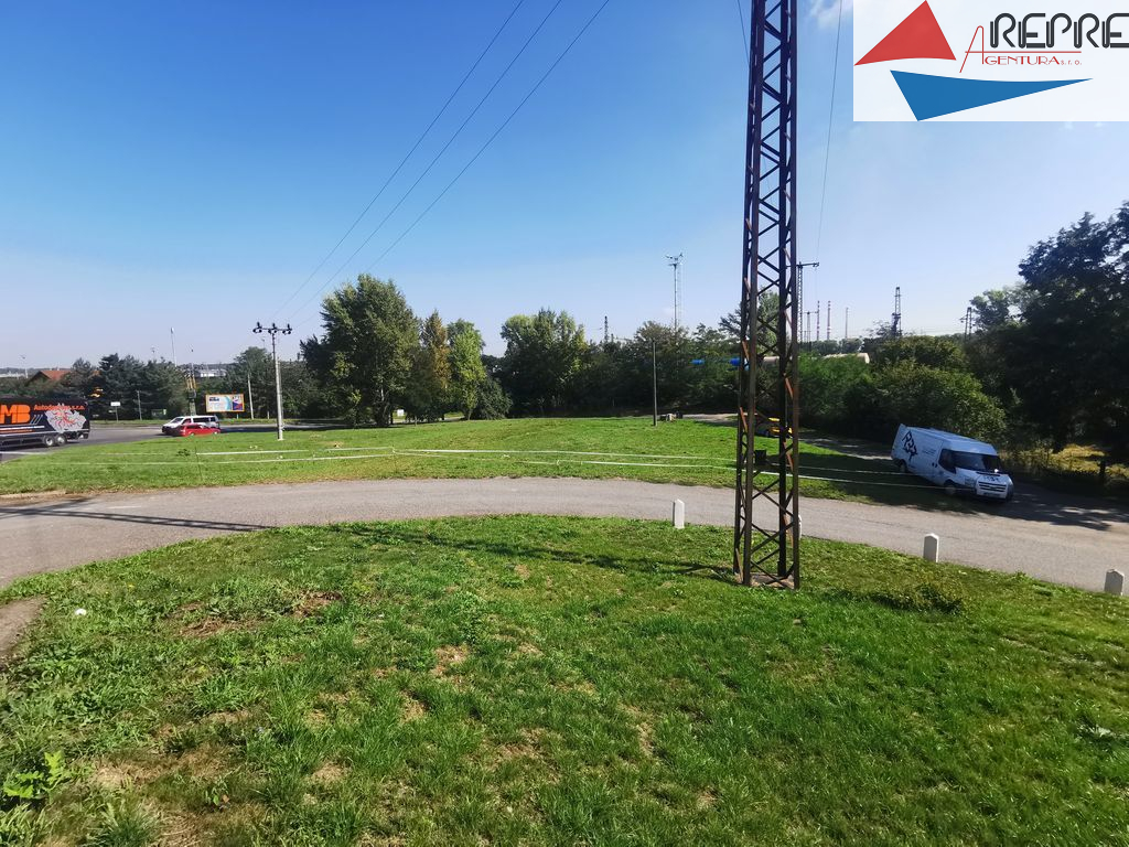 Hněvice - prodej pozemků - titulní obrázek