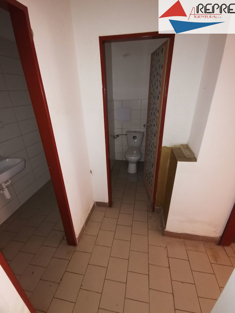 Louny - prodej polyfunkčního domu - obrázek č.7