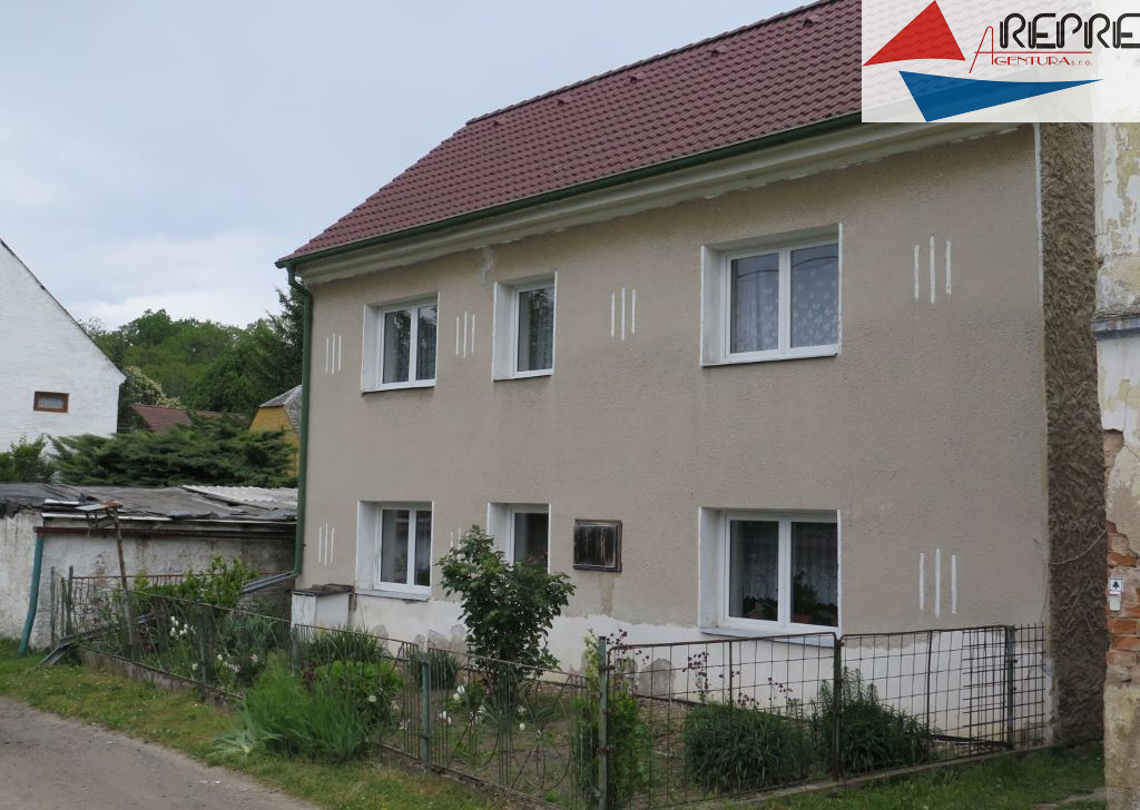 Vědlice - prodej rodinného domu - titulní obrázek