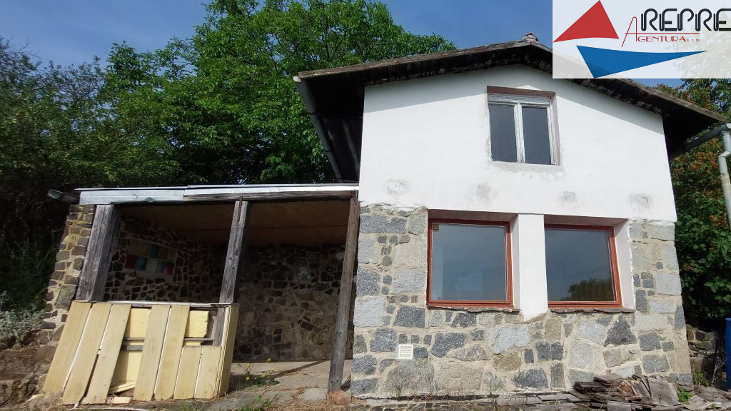 Litoměřice - prodej chaty - titulní obrázek