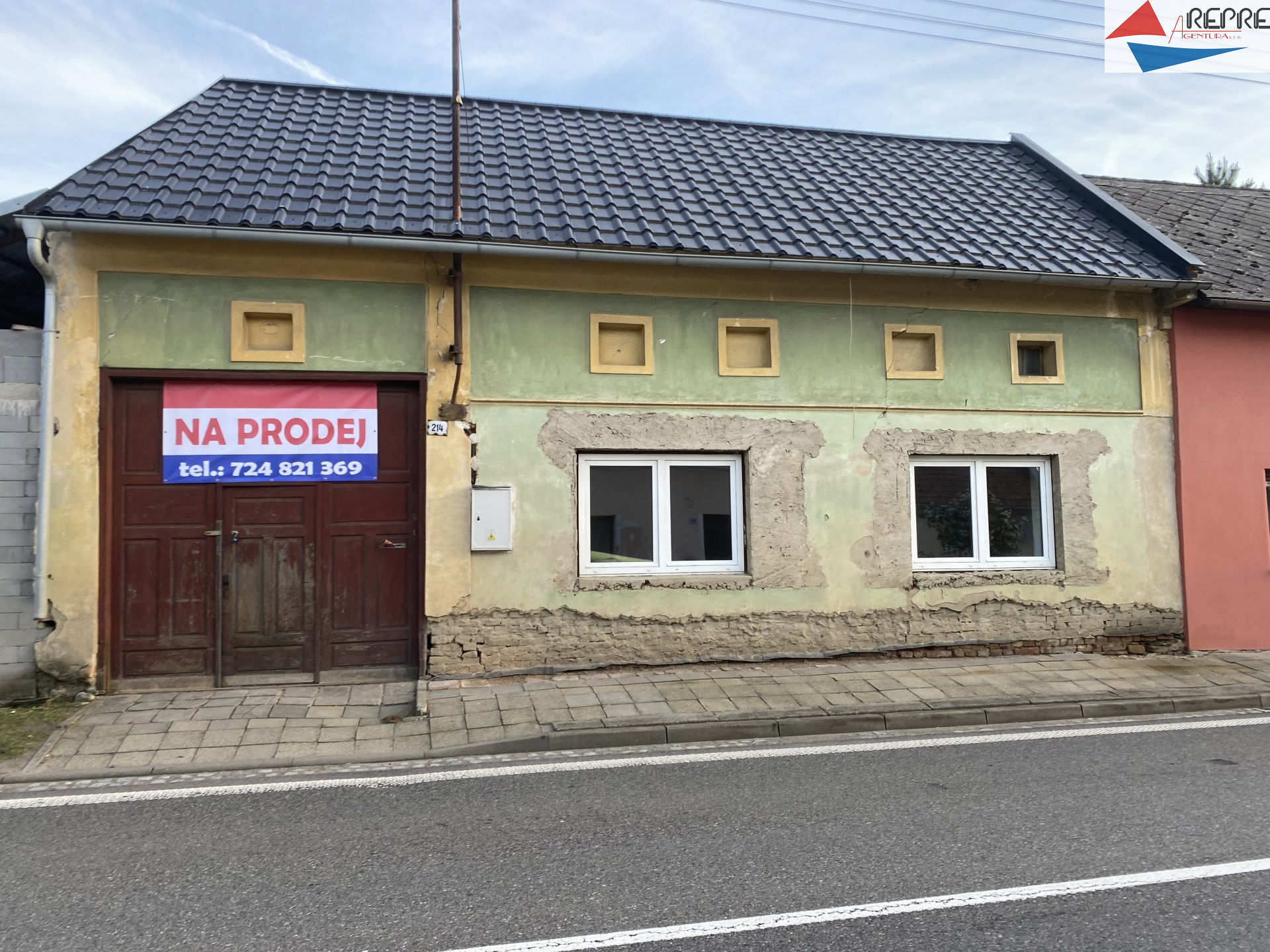 Zdounky - prodej rodinného domu - titulní obrázek